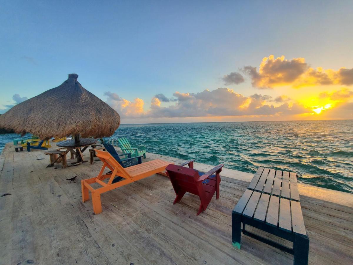 The Bounty Hotel Caye Caulker Bagian luar foto