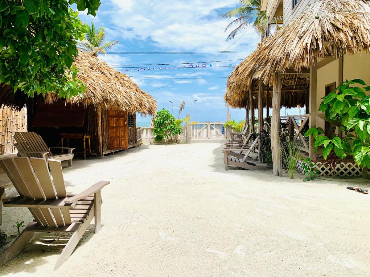The Bounty Hotel Caye Caulker Bagian luar foto