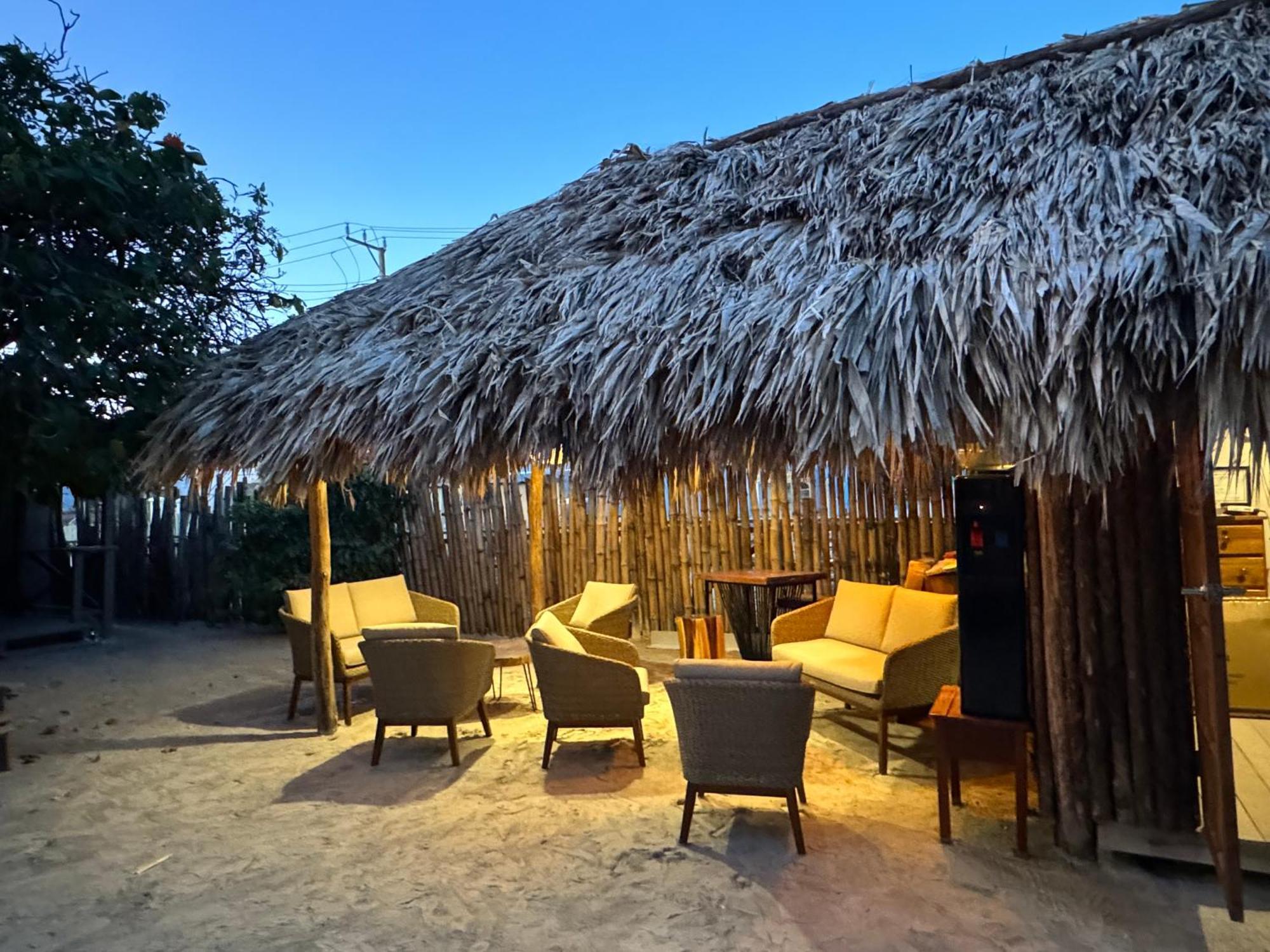 The Bounty Hotel Caye Caulker Bagian luar foto